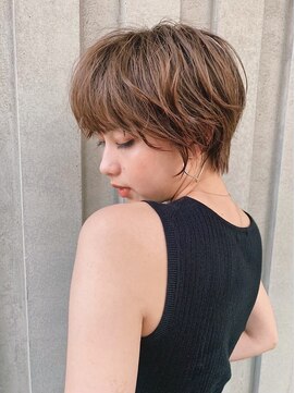 シーン(SCENE) [天神今泉/黒髪カタログ/クラゲヘアー/オリーブグレー]