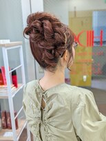 ヒデ美容室&nbsp;ふんわりカールアレンジ