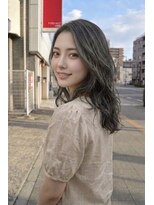 アッシュ 川崎店(Ash) バレイヤージュ グレージュ ブリーチあり