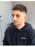 リバースセンターパート刈り上げセンターパートサーフカール