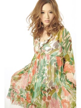 インコンプリート(In complete) 愛されヌーディウェーブ