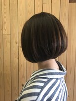 ルーツマーチン(ROOTSmartin)&nbsp;少しだけ前下がりのボブ