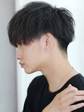 リップス 池袋(LIPPS) サイドパートショート　ワイルドツーブロックテクノ　ナカオカ。