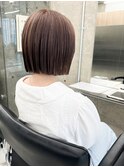 切りっぱなしボブ×こっくりベージュ