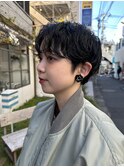 黒髪ショートパーマ