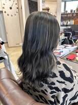 スーペリオル(Superior)&nbsp;ハイライト×暗髪