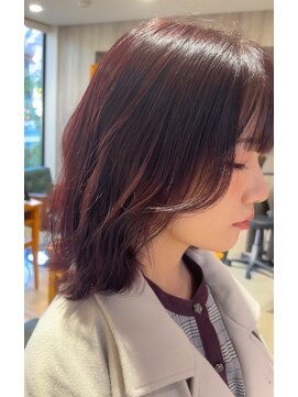 オリオリ ネイ(oli-oli ne'i) お顔周り小顔カット/レイヤーカット/20代30代