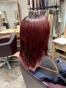 アフィナー(Afinar) ピンクレッド