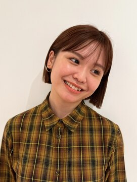 ローネス(LONESS) ぷつっとボブ　アプリコットオレンジ　コンパクトボブ