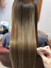 「柔らかいハリコシ」を取り戻すダメージケアの主軸、ケラチンを補給