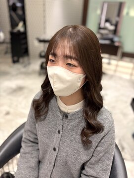 アピッシュ ギンザ(apish ginza) 前から可愛いコテ巻き風パーマ×小顔レイヤー