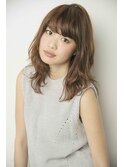 【GARDEN】動きのある軽めミディアム×ライトベージュ【KOMAKI】