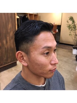 ココロ(kokoro) 2ブロックバーバーヘア