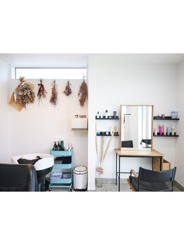 【豊橋市/牛川】大型店が苦手な方や美容院ではゆったりリラックスしたい方にオススメ☆ 