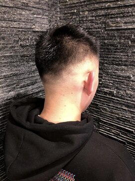 プレミアムバーバー 原宿店(PREMIUM BARBER produce by HIRO GINZA) スキンフェード