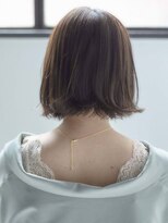 切りっぱなし外ハネナチュラルボブ髪質改善ミルクティーアッシュ