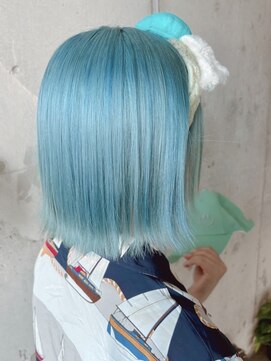 ドアベルヘアリビング(Door Bell hair Living) ダブルカラー×ミズイロカラー×外ハネボブ