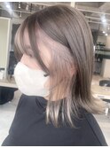 インナー×ホワイトベージュ