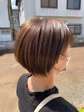 アメイジングヘアー 中沢店(AMAZING HAIR) 耳掛けショート/大人ショートボブ/ひし形/20代30代40代50代/小顔