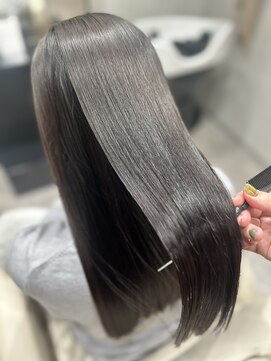 ミントリーフ(Mint leaf) 髪質改善トリートメント【カラーエステ】ヘッドスパ付