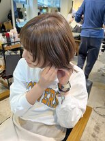 トレス(TRESS)&nbsp;レイヤーボブ　ミディアムレイヤー　オリーブベージュ