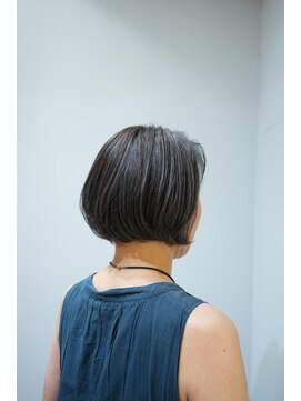 チェロ(CHERO) ★ハイライトカラー #白髪ぼかし 30代~60代#大人ショート