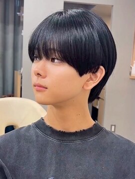 ナチュラル 渋谷(NATURAL) フェザーパーマ/スパイキーショート/サーフカール[メンズ/渋谷]