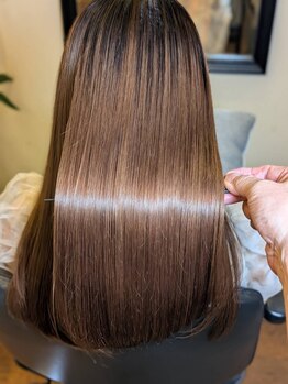 ルビー RUBYの写真/くせやうねり、ぱさつきが気になる方におすすめ!《METEOストレート》でエイジングケアもバッチリ♪