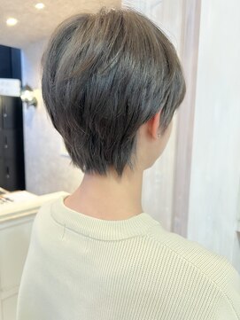 キャアリー(Caary) 福山市美容室Caaryブリーチあり透明感カラーグレージュショート