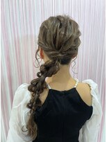 ベルグロー 北新地上通り店(BELLEGROW) 大阪梅田で叶う 360度可愛い ぽこぽこ編みおろし