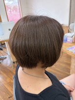 ヘアーズ サエミ ショートカット/ショートボブ/ボブ