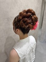 ミュウ(Miiiu)&nbsp;アップスタイルヘアセットヘアアレンジ春ヘアー成人式ヘアセット