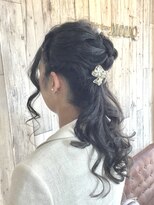 ヘアースペース ムーン(Hair Space MOON) 結婚式やパーティー イベントのヘアセットはムーンにどうぞ！