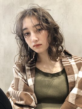 アイティー バイ アルバム 浦和店(IT by ALBUM) ゆるふわウェーブ_ココアブラウンフリンジウェーブ_37136