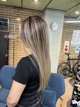 ラフ(LAFF) #ショコラアッシュ#ヘルシースタイル#ふんわりカール