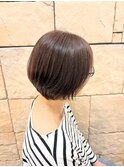 ショートボブ