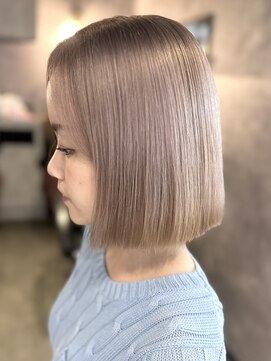 エルバイラビス 大宮(elu by lovis) 《Kanna》ミルクティーベージュ/ケアブリーチカラー/韓国/大宮