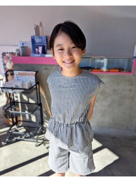 アンゼロ(UNZELO) キッズカット☆ショートへアに変身!!