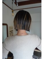 トッテ..&nbsp;ストレートボブ　デザインカラー