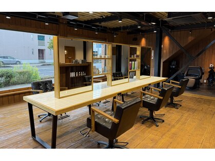 オードット ヘアデザイナーズ(O.hair designers)の写真