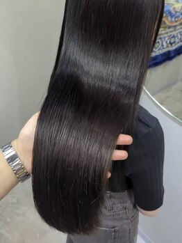 カタチヤマガタ(katachi yamagata)の写真/【ReFaウルトラファインバブルVEENAでたっぷり潤す保湿ケア★】トリートメント効果,カラーの色もち,艶感UP!