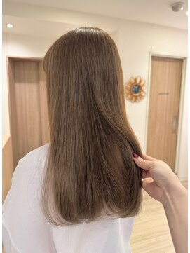 ユーフォリア 青山(Euphoria) シアーベージュ/ブリーチなしカラー/透明感カラー＊担当yuki