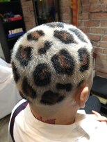 トリックストア(TRICK STORE) 大き目ヒョウ柄カラーアート バリアート