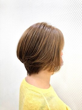 クオリス 上福岡店(QUALIS) 前下がり/ショート/ショートボブ/グラボブ/小顔/40代50代/ひし形