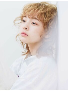 ラビリンス(Labyrinth) 外国人風ウルフヘア