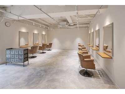 TREAT HAIR DESIGN 妙典店 店内__妙典/原木中山/妙典駅