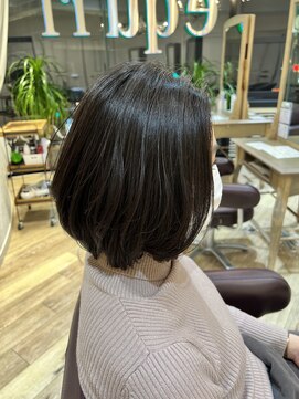 エクリ シセイドウ 麻布十番店(equri×SHISEIDO) 乾かすだけでまとまる!やわらかボブ♪