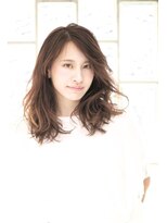 ラルジュ(large)&nbsp;【large】セミロング　無造作ウエーブ　フェザーバング