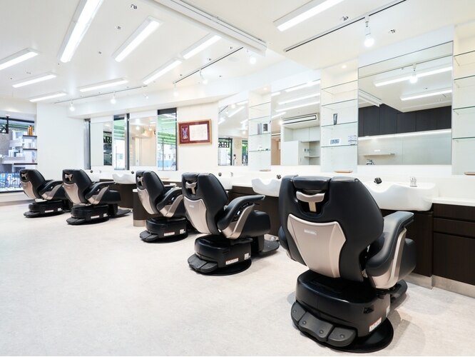 Hairsalon KOBARI (Barbershop)