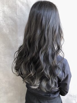 ムウ 難波(MOU) モノトーン_チェリーブラウンフェミニンロングダークアッシュ